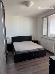 Prenájom 2-izbového bytu s loggiou, pivnicou a klimatizáciou