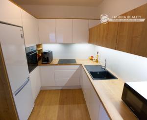 Byt 4+1 (93 m2) s balkónom, Námestie Iglovia, Sp. Nová Ves