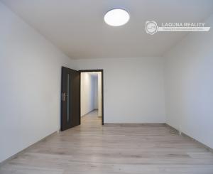 Kompletne rekonštruovaný byt 1+1 sídl. Tarča SNV