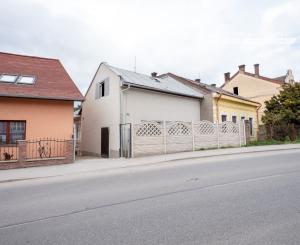 Rodinný dom 5+K s garážou Krompachy