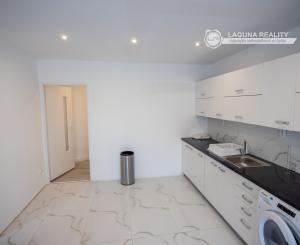 Rodinný dom 5+K s garážou Krompachy