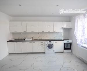 Rodinný dom 5+K s garážou Krompachy