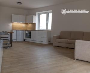 PRENÁJOM- NOVOSTAVBA! 3-izbový byt (75 m2) sídl. Tarča SNV