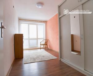 PRENÁJOM! Byt 3+1  (72 m2) s loggiou Hviezdoslavova ul. SNV