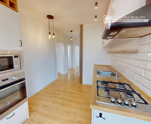Slnečný byt 3+1 (68 m2), sídl. Pri prameni Levoča