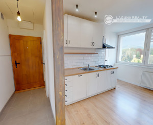 Slnečný byt 3+1 (68 m2), sídl. Pri prameni Levoča