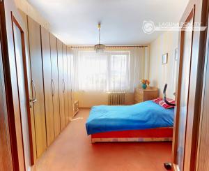 Byt 4+1 (84 m2) s loggiou, sídl. Mier Sp. Nová Ves