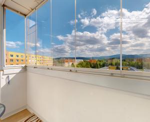 Byt 4+1 (84 m2) s loggiou, sídl. Mier Sp. Nová Ves