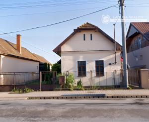 Rekonštruovaný RD so slnečnou záhradou, garážou v obci Smižany