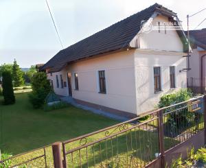 Rekonštruovaný RD so slnečnou záhradou, garážou v obci Smižany
