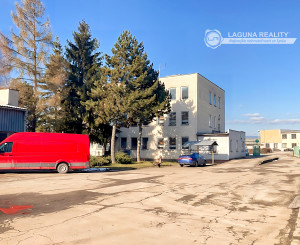 Podn. areál - adm, výroba, garáže, sklady (3,3 ha) neďaleko Košíc