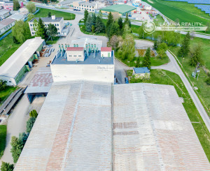 Podn. areál - adm, výroba, garáže, sklady (3,3 ha) neďaleko Košíc