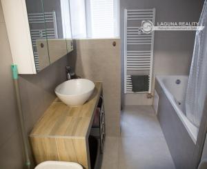 PRENÁJOM - Byt 2,5 +1 (58 m2) s 2 balkónmi, centrum Spišská Nová Ves