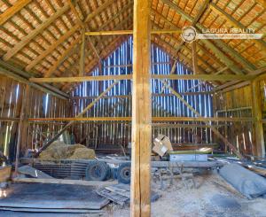 Rodinný dom (1 293 m²) s  veľkou záhradou a stodolou, Domaňovce
