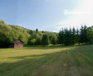 Rodinný dom – chalupa s veľkou záhradou (1 175 m2), Zahura, Sp. Vlachy