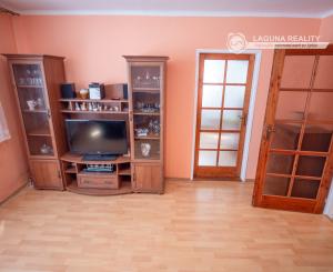 3izb. byt  Cintorínska 1 -  Krompachy