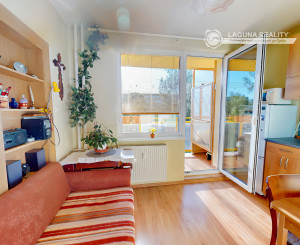 Byt 2+1 (56 m2) s balkónom, Dubová ul.Sp. Nová Ves