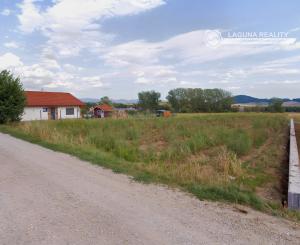 Stavebný pozemok (1 447 m²) rovinatý, s výhľadmi, Spišský Hrhov