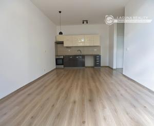 Byt 3+1 s balkónom Nám. Iglovia, Spišská Nová Ves