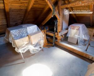 Byt 3+1 (109 m²) s 2 balkónmi, garážou a záhradou, centrum SNV