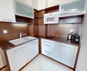 Apartmán 2-izb. (55 m²) s terasou a garážou, Hotel Panoráma Štrbské Pleso