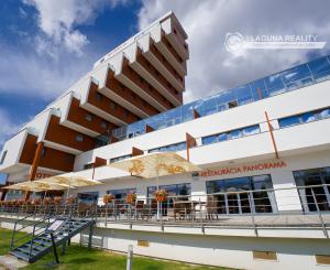 Apartmán 2-izb. (55 m²) s terasou a garážou, Hotel Panoráma Štrbské Pleso