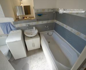 Byt 2+1 (56 m²) s pivnicami, tehlový dom, centrum Spišskej Novej Vsi