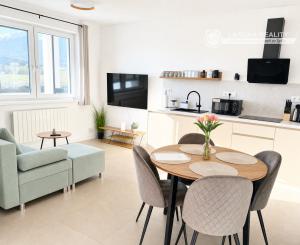 Moderný apartmán s terasou vo Veľkom Slavkove