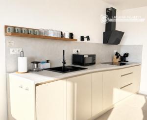 Moderný apartmán s terasou vo Veľkom Slavkove