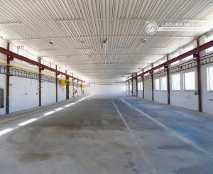 NA PRENÁJOM! Rekonštruovaná výrobná hala 800 m² Spišská Nová Ves