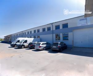 NA PRENÁJOM! Rekonštruovaná výrobná hala 800 m² Spišská Nová Ves