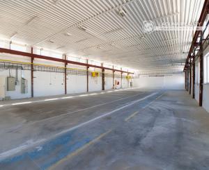 NA PRENÁJOM! Rekonštruovaná výrobná hala 800 m² Spišská Nová Ves