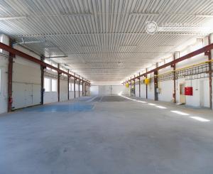 NA PRENÁJOM! Rekonštruovaná výrobná hala 800 m² Spišská Nová Ves
