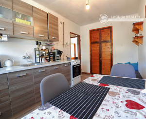 Tehlový byt 3-izbový (73 m²) s 2 balkónmi, centrum Spišská Nová Ves