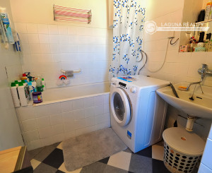 Tehlový byt 3-izbový (73 m²) s 2 balkónmi, centrum Spišská Nová Ves