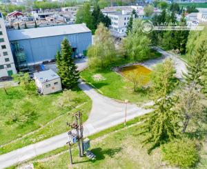 Podn. areál - adm, výroba, garáže, sklady (3,3 ha) neďaleko Košíc