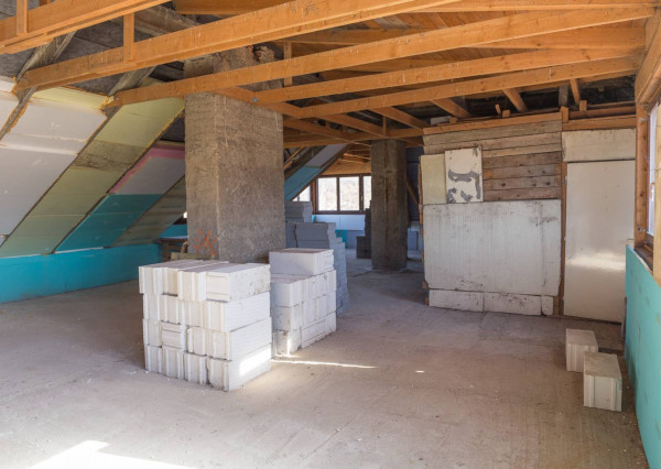 Rozostavaný 3+1 (107 m2) centrum Spišská Nová Ves