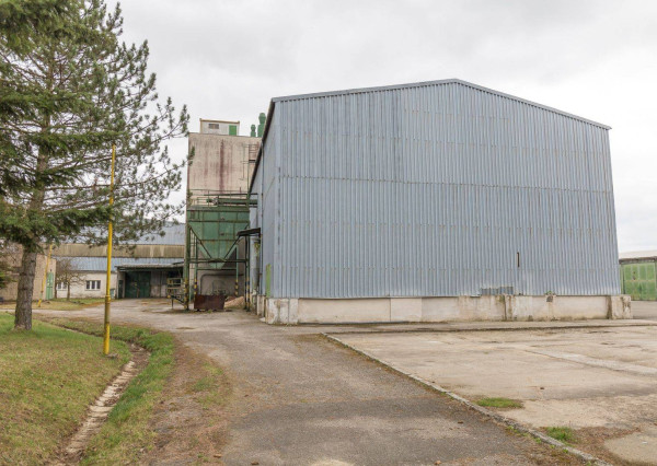 Skladovo - výrobný areál (3,3 ha) Moldava nad Bodvou