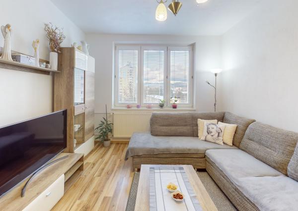 Byt 3+1 (67 m2) sídlisko Mier Sp. Nová Ves