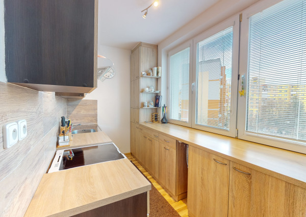 Byt 3+1 (67 m2) sídlisko Mier Sp. Nová Ves