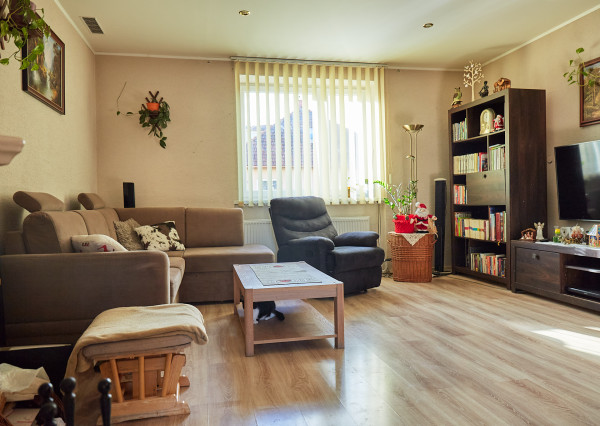 Rodinný dom so záhradou, (590m2), Spišská Nová Ves