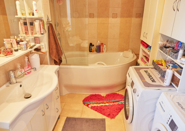 Rodinný dom so záhradou, (590m2), Spišská Nová Ves