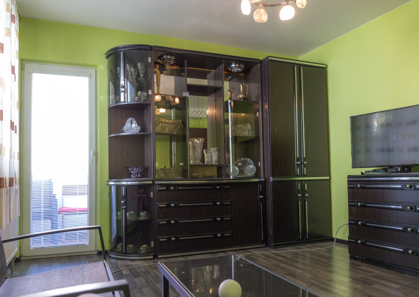 PRENÁJOM! Byt 3+1 (80 m2) s loggiou a záhradou, centrum SNV