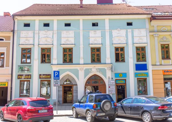 Obchodné priestory (60 m2) námestie Sp. Nová Ves