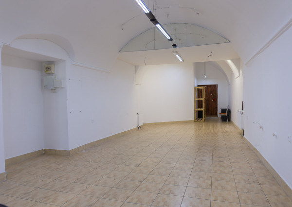 Obchodné priestory (60 m2) námestie Sp. Nová Ves