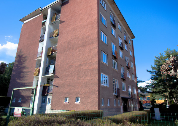 Byt 2+1 (62 m2) s loggiou, ul. Hviezdoslavova Sp. Nová Ves