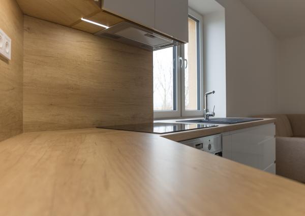 PRENÁJOM- NOVOSTAVBA! 3-izbový byt (75 m2) sídl. Tarča SNV