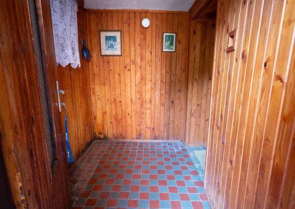 Ponúkame rodinný dom v obci Kojšov na rekreáciu aj celoročné bývanie