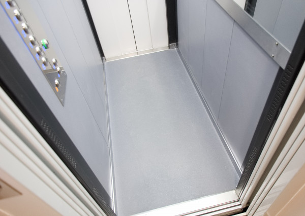 REZERVOVANÝ ! Byt 3+1 (72 m2) loggia, sídl. Tarča Spišská Nová Ves