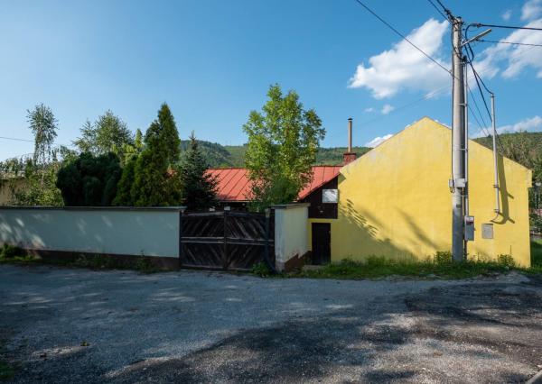 Podnikateľský objekt (rodinný dom) Krompachy  - znížena cena o 5000Eur